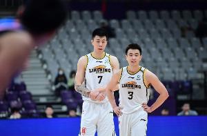 半岛体育官网-赵继伟鼓励张镇麟：继续冲击更好的 老弟加油！