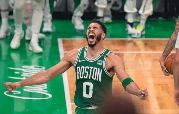 【现场】波士顿不眠夜 塔图姆带队夺冠泪洒现场