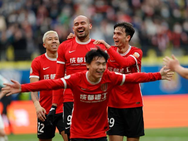半岛体育在线-【2022中超总结之成都蓉城】梦幻元年 重回金牌球市