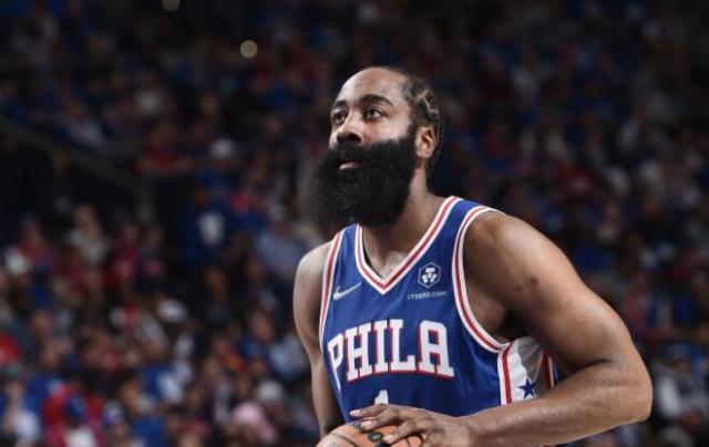 半岛体育APP-哈登甘当绿叶!妙传盘活全队:马克西爆发需谢他