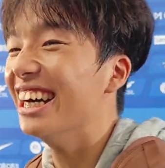 李镇全谈错失进球：李昊手碰到一点点，守得真好，不愧是国门